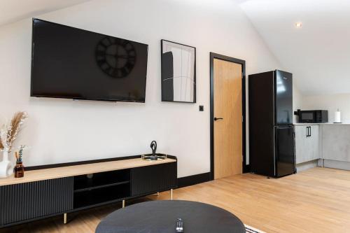 The Berriman Collection Stylish Apartment Sleeps 3 photo 8