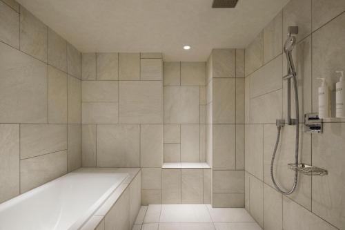 Courtyard by Marriott Tokyo Ginza Hotel
