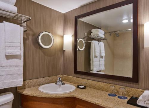 Et badeværelse på Courtlandgrand Hotel