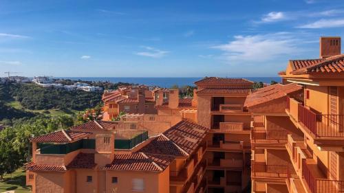 Wonderfull Pent-house close to the beach