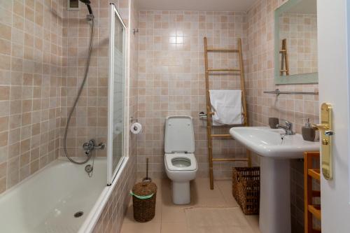 Wonderfull Pent-house close to the beach