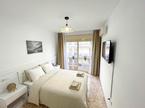 Red Apartment Lloret