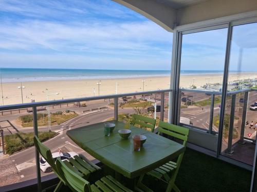 MAGNIFIQUE VUE SUR MER T3 rénové