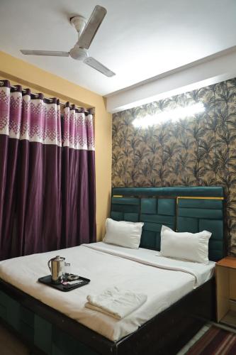 Postelja oz. postelje v sobi nastanitve Private rooms in near Laxmi Nagar
