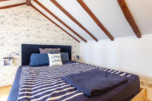 Mouraria I, Eco-duplex, French Balcony & Smart Check-in
