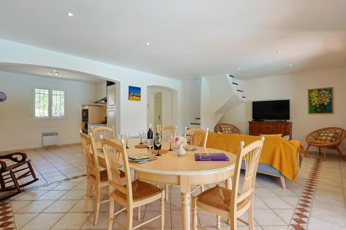 Provenzalische Villa l'Olivier - mit Terrasse und privatem Pool by Riviera HomeLife