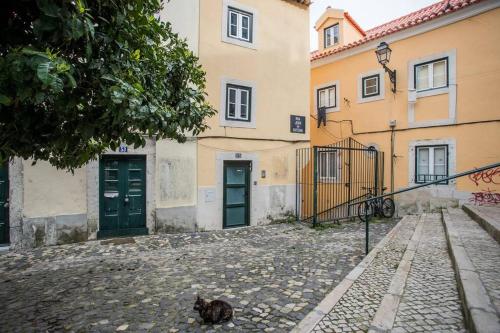 Mouraria 3 - Historic Duplex