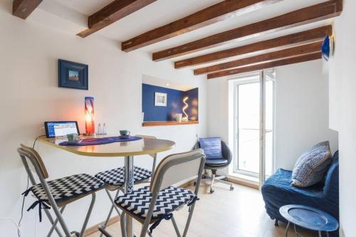 Mouraria 3 - Historic Duplex