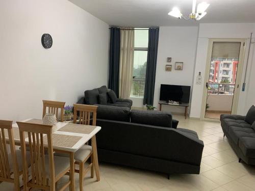 Kép BEACHFRONT VLORA APARTMENT szállásáról Vlorában a galériában