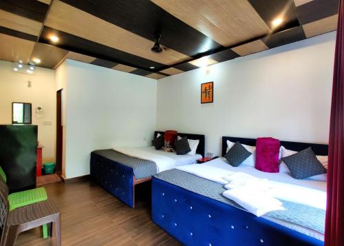 Gulta vai gultas numurā naktsmītnē himalayan tourist cottage