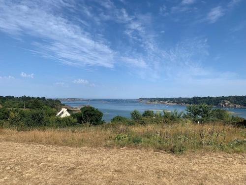 Maison de Kermouster, juste avant le Paradis
