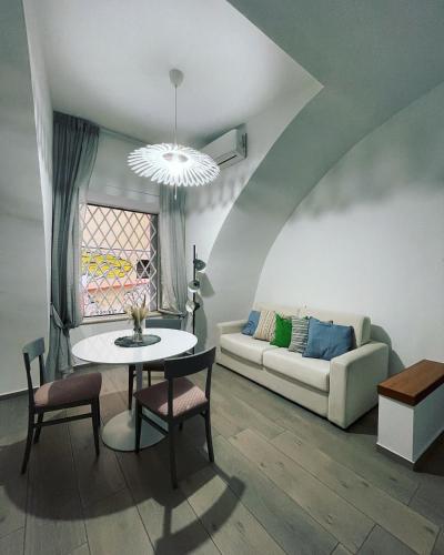 14 FOURTEEN apartment