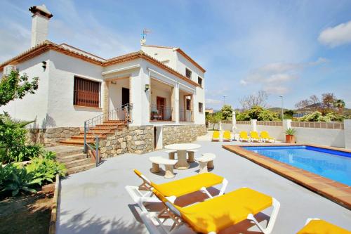 Maite - spacious villa with views and private pool in Calpe