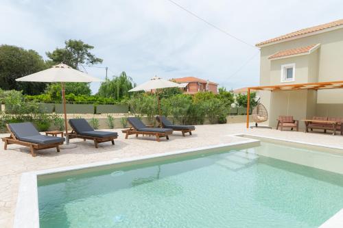 Fotografie z fotogalerie ubytování Vasilopoulos Residences - Villa Chloe with private pool v destinaci Argostoli