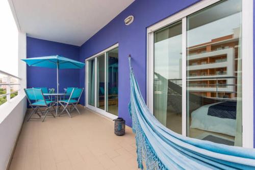 Casa Azul, Fast WI-FI, Airco, Pool & BBQ near The Beach Praia da Rocha