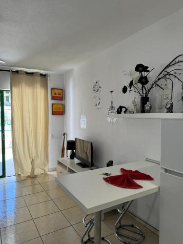 El Sol Chipeque, los cristianos estudio