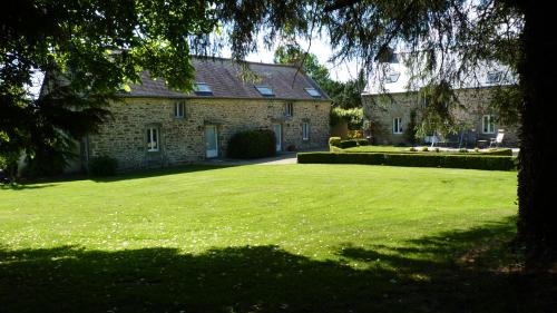 Photo de la galerie de l'établissement Gilles, à Guénin