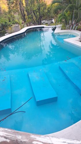 Der Swimmingpool an oder in der Nähe von Quinta Santa Martha
