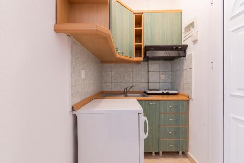Kuchyň nebo kuchyňský kout v ubytování House Niki