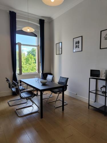 Apartment Theatrum