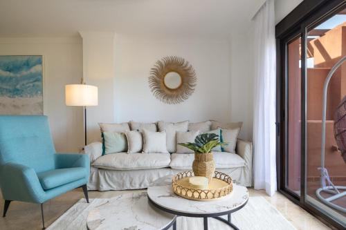 Increíble y Moderno apartamento Duplex con piscinas y preciosas vistas photo 8