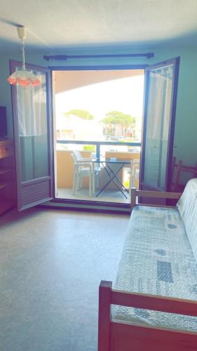 Photo de la galerie de l'établissement L'horizon - Vue lac - 5min plage, à Port-la-Nouvelle