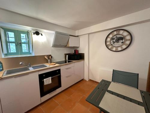 Ảnh trong thư viện ảnh của HOME ET HOLIDAY La Muscadelle ở Viviers