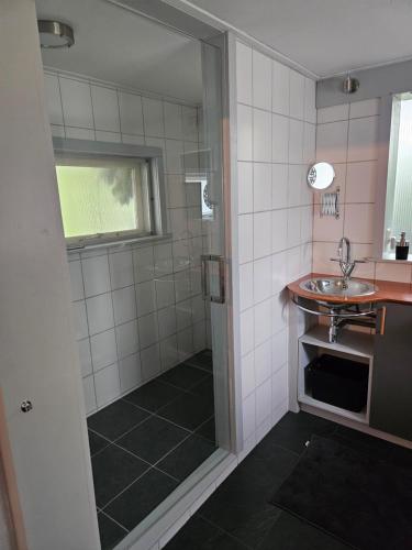 Koupelna v ubytování Krieghuusbelten chalet met uitbouw
