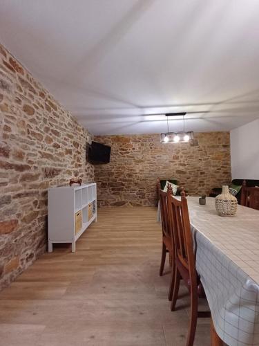 Kuchyň nebo kuchyňský kout v ubytování Casa O Sopé