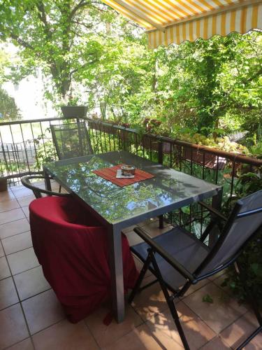 Apartments by the sea Banjol, Rab - 22777