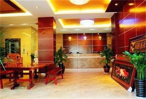 Φωτογραφία από το άλμπουμ του XiShuangBanNa International Aerial Garden South of Mekong River Business Hotel 傣江南商务酒店 στο Jinghong