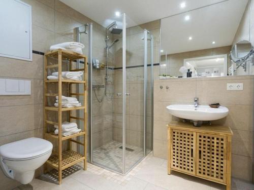 Ένα μπάνιο στο Sunny Island Comfortable holiday residence