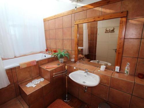 Ένα μπάνιο στο Atelier 1 Comfortable holiday residence