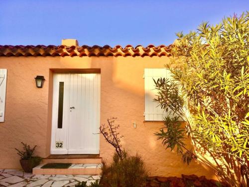 Maison 32 Cavalaire Comfortable holiday residence
