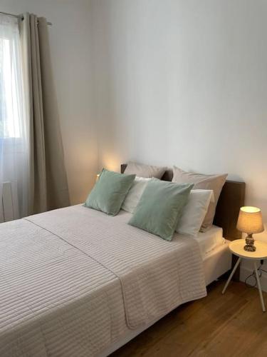 Photo de la galerie de l'établissement Appartement neuf, 2 chambres, climatisé, route des Sanguinaires, à Ajaccio