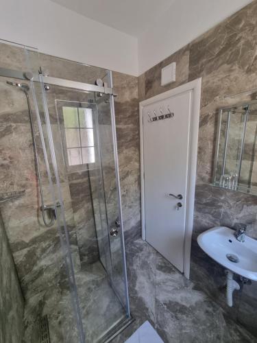 Un baño de HOTEL VILA TWIX