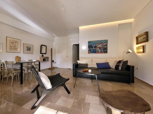 Charming veranda in Exarcheia