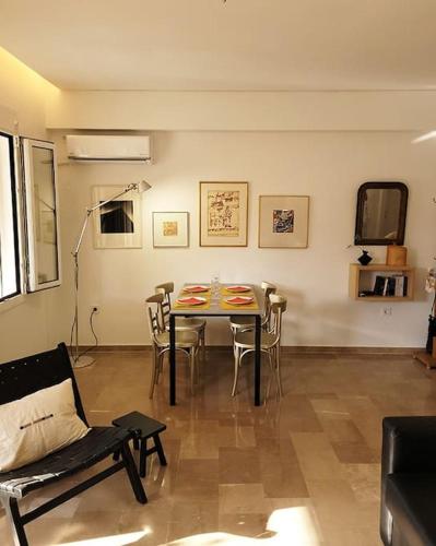 Charming veranda in Exarcheia
