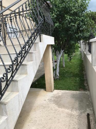 Un jardín fuera de Apartment K2