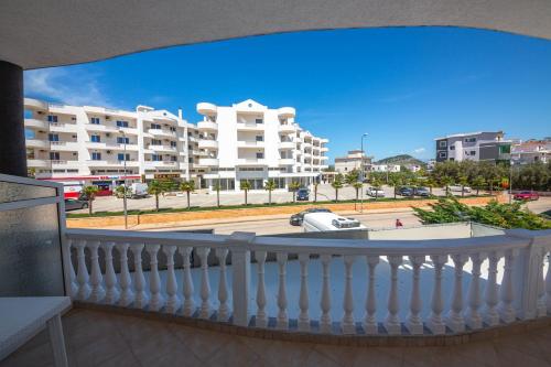 Gallery image of Hotel New Crystal in Ksamil