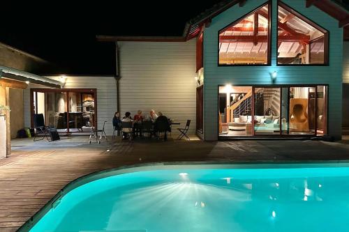 Piscina en o cerca de AlpiZen centre de Ressourcement - Adults recommended
