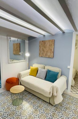 Lazy Donkey Sagrada Familia