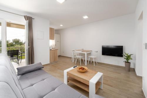 Dani's Place