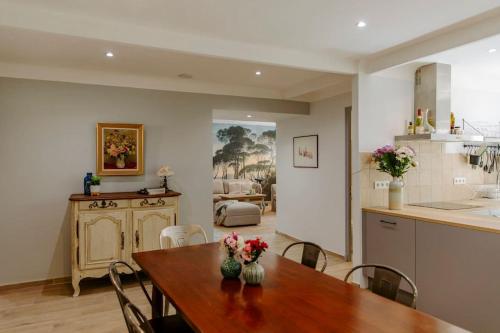 Maison Gilberte - Avec terrasse au coeur du village