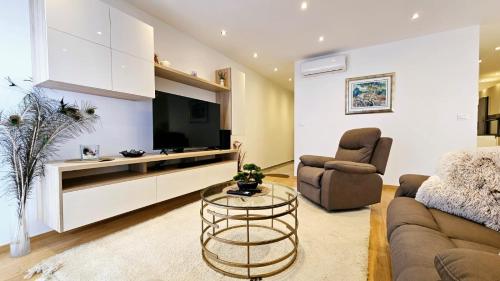 Apartment Petar