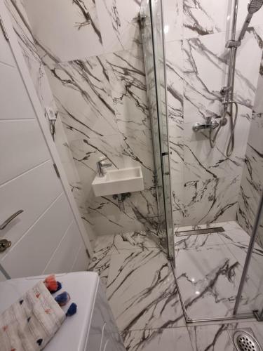 Un baño de Jela