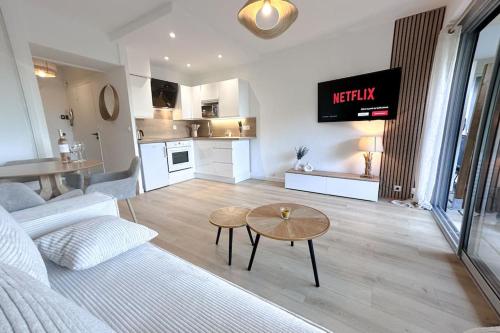 AUTRICHIENS - Haut de gamme Lumineux Central Jardin Parking