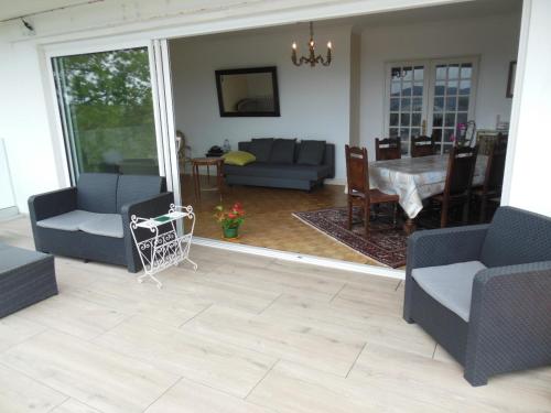 Posezení v ubytování Maison avec vue sur Morgat