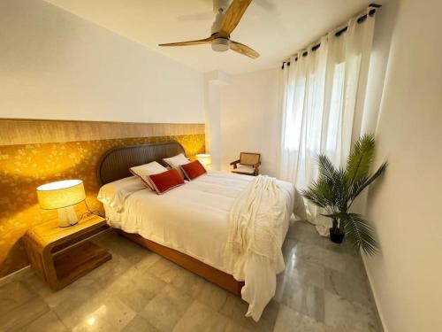 Nuevo Torremolinos Close to Beach Sinese Design Homes