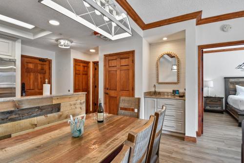 Φωτογραφία από το άλμπουμ του Ski in/out at Westgate, 2BR Condo, Resort amenities, Multiple Pools, Onsite Spa, & Restaurant 4504 σε Παρκ Σίτι